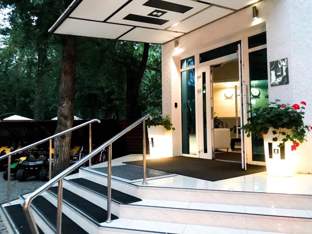 Spa Hotel Vorzelʼ Eksteriør billede