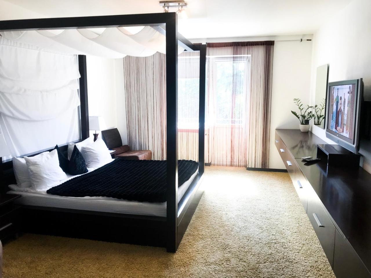 Spa Hotel Vorzelʼ Eksteriør billede